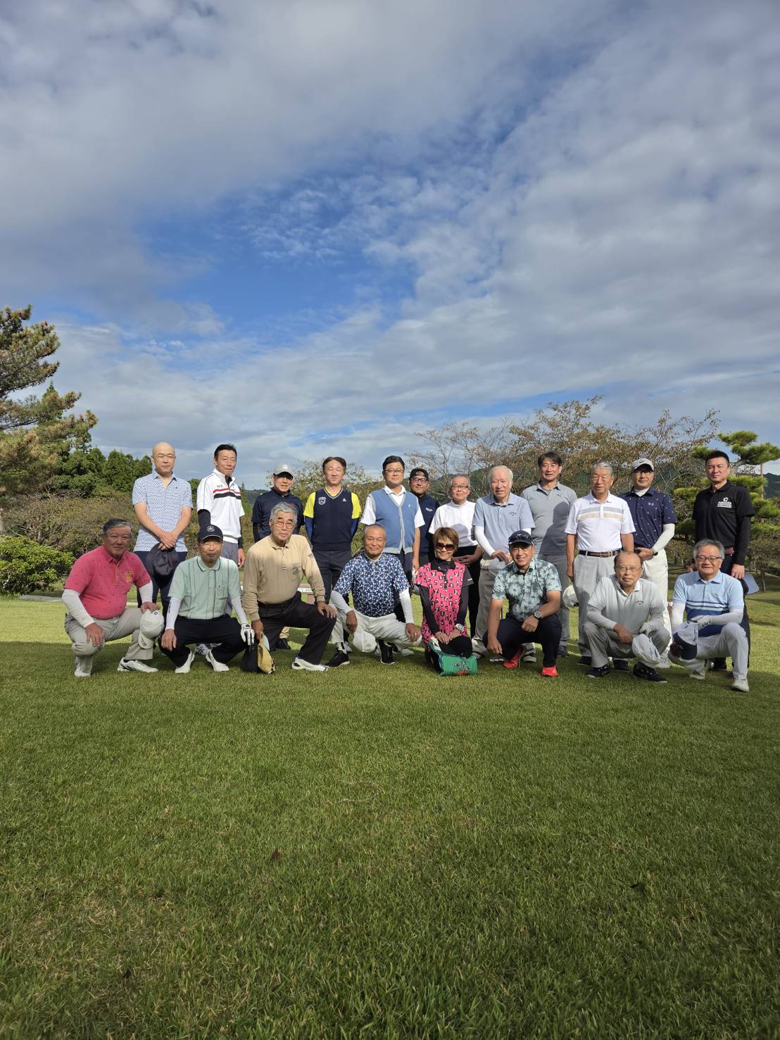 親睦ゴルフ大会 集合写真2